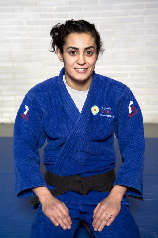 Entrevista a Nieva Larraya